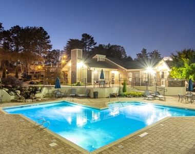 100 Pinhurst Drive - Photo Thumbnail 34
