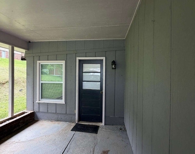 153 Commerce Lane - Photo Thumbnail 21