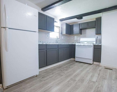 153 Commerce Lane - Photo Thumbnail 19
