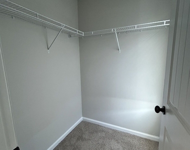 2214 Savannah Drive - Photo Thumbnail 25