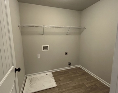 2214 Savannah Drive - Photo Thumbnail 30