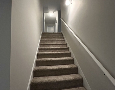 2214 Savannah Drive - Photo Thumbnail 16