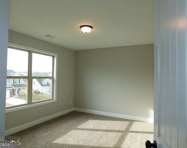2214 Savannah Drive - Photo Thumbnail 16