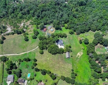 3601 Youth Monroe Road - Photo Thumbnail 5