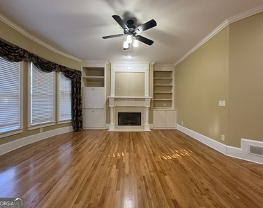 5930 Abbotts Run Trail - Photo Thumbnail 32