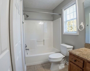 1175 Britley Park Lane - Photo Thumbnail 9