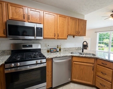 1175 Britley Park Lane - Photo Thumbnail 6