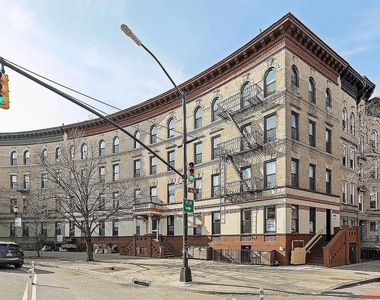 200 Prospect Park West - Photo Thumbnail 9