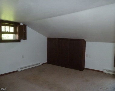 89 Asbury Rd - Photo Thumbnail 17