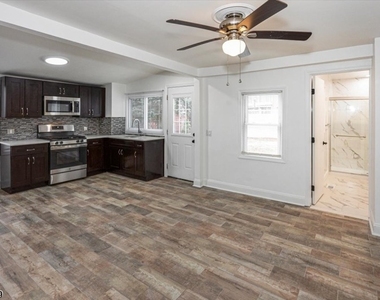 29 Washington St - Photo Thumbnail 10