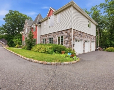 18 Puddingstone Rd - Photo Thumbnail 37