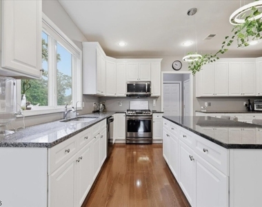18 Puddingstone Rd - Photo Thumbnail 15