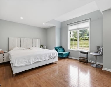 18 Puddingstone Rd - Photo Thumbnail 23