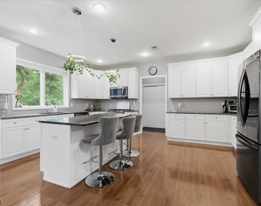 18 Puddingstone Rd - Photo Thumbnail 14
