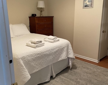 18 Ocean Avenue N - Photo Thumbnail 36