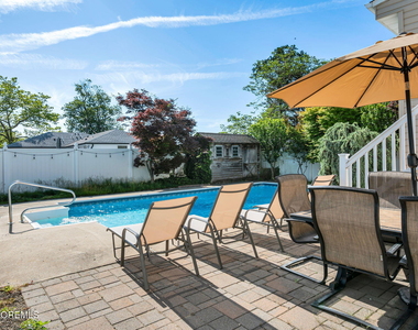 116 Cornell Avenue - Photo Thumbnail 2