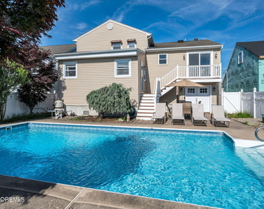 116 Cornell Avenue - Photo Thumbnail 1