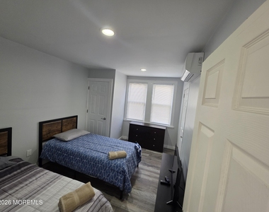 115 Blaine Avenue - Photo Thumbnail 7