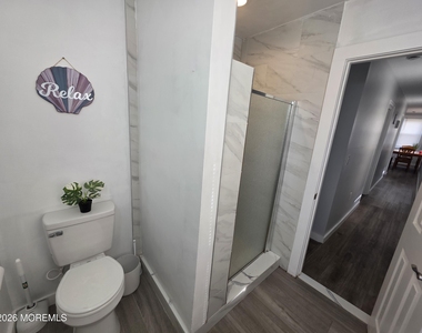 115 Blaine Avenue - Photo Thumbnail 11