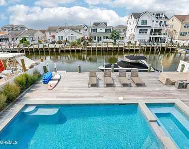 1742 Bay Boulevard - Photo Thumbnail 47