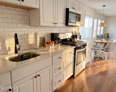 32 Franklin Avenue - Photo Thumbnail 4