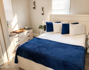 32 Franklin Avenue - Photo Thumbnail 4