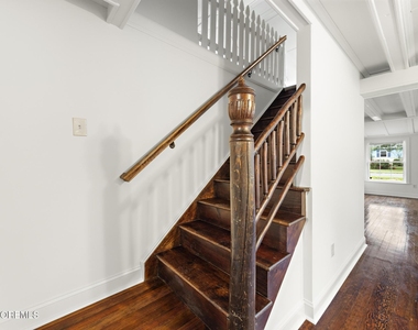 833 Windsor Street - Photo Thumbnail 20