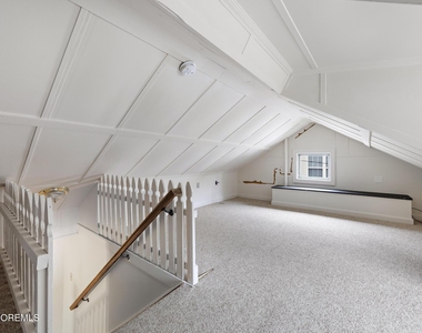 833 Windsor Street - Photo Thumbnail 17