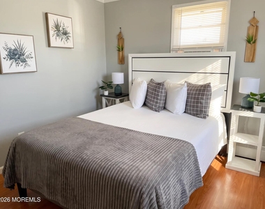 32 Franklin Avenue - Photo Thumbnail 4