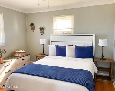 32 Franklin Avenue - Photo Thumbnail 3