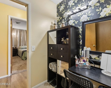 48b Milford Avenue - Photo Thumbnail 13