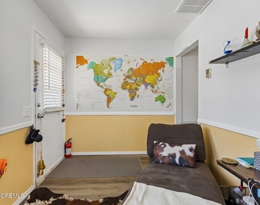 48b Milford Avenue - Photo Thumbnail 2