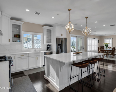 58 Seaview Avenue - Photo Thumbnail 5
