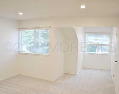 1711 Arthur Street - Photo Thumbnail 26