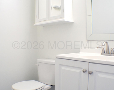 1711 Arthur Street - Photo Thumbnail 13