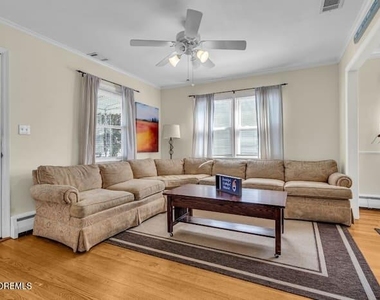 321 16th Avenue - Photo Thumbnail 7