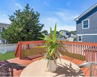 321 16th Avenue - Photo Thumbnail 20