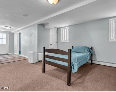 321 16th Avenue - Photo Thumbnail 16