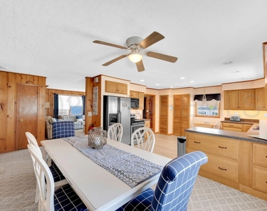 905 Sw Central Avenue - Photo Thumbnail 10