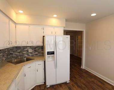 1405 Silver Court - Photo Thumbnail 18