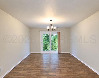 1405 Silver Court - Photo Thumbnail 6