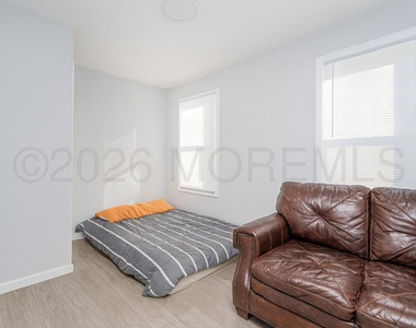 1235 Washington Avenue - Photo Thumbnail 6