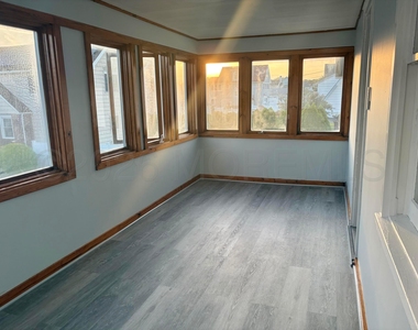 202 Evergreen Avenue - Photo Thumbnail 10