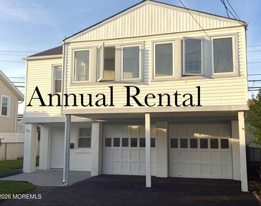 202 Evergreen Avenue - Photo Thumbnail 17
