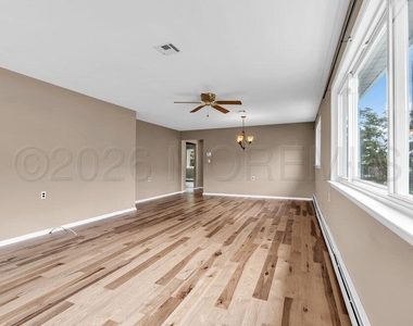 24 Liberta Drive - Photo Thumbnail 22