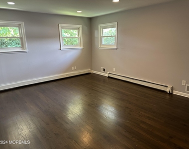 368 Highland Avenue - Photo Thumbnail 9