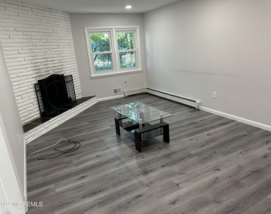 368 Highland Avenue - Photo Thumbnail 3