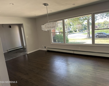 368 Highland Avenue - Photo Thumbnail 5