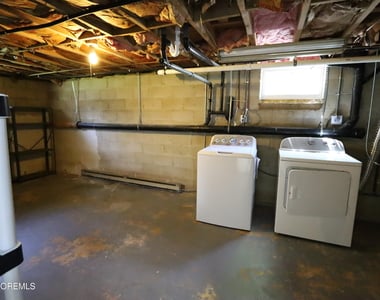 709 Marys Drive - Photo Thumbnail 11