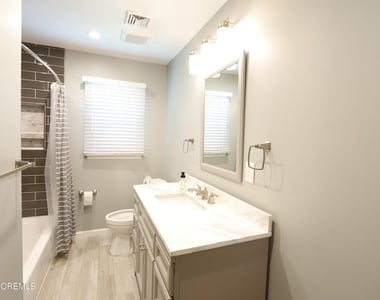709 Marys Drive - Photo Thumbnail 5